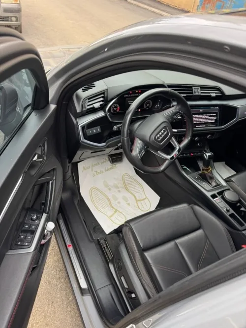 Audi Q3 2022 S Line