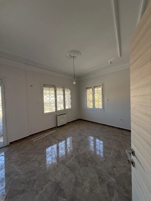 Location Immeuble Tipaza Kolea