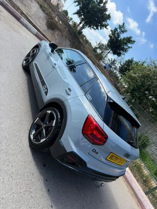 Audi Q2 2024 S lien