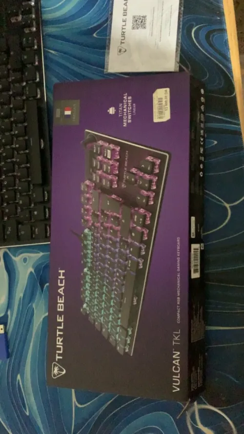 Keyboard turtle beach red switch