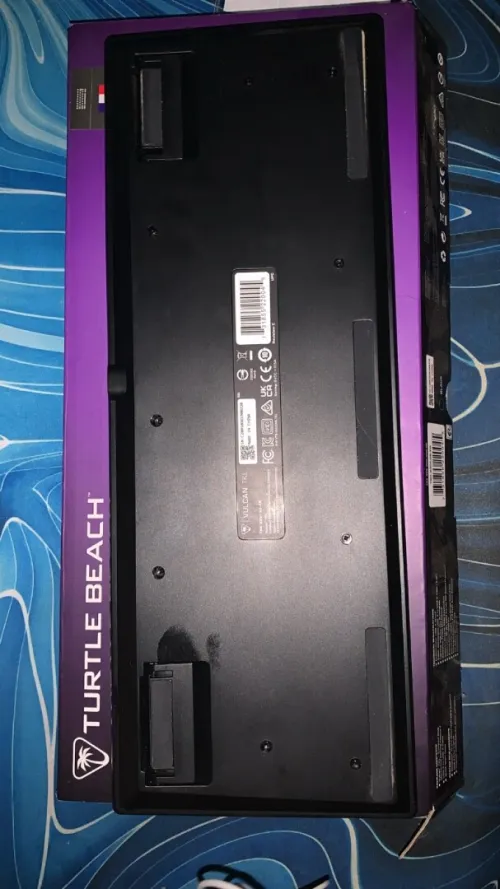 Keyboard turtle beach red switch