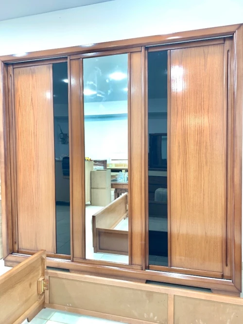 Fabrication des chambres à coucher en bois hêtre