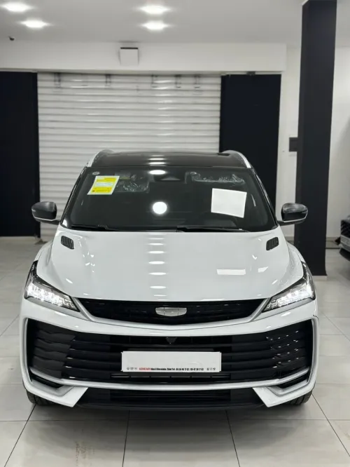 Geely Coolray 2025 