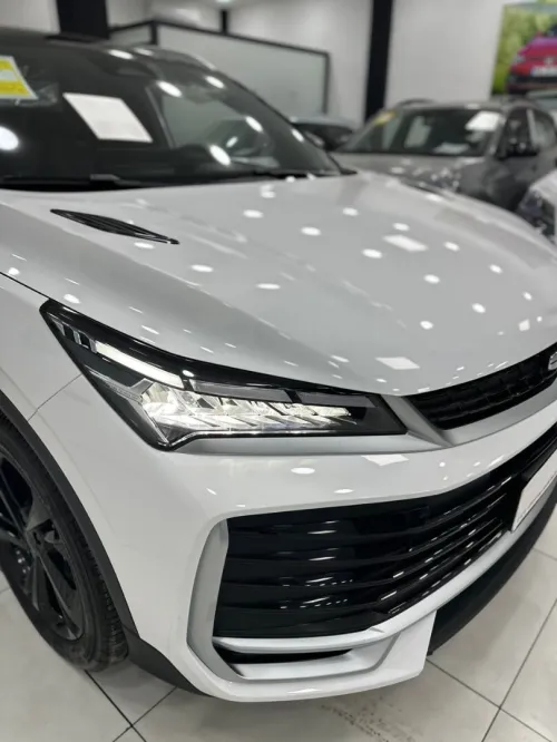 Geely Coolray 2025 