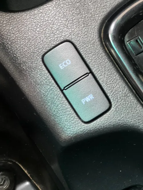Toyota Hilux 2022 invisible