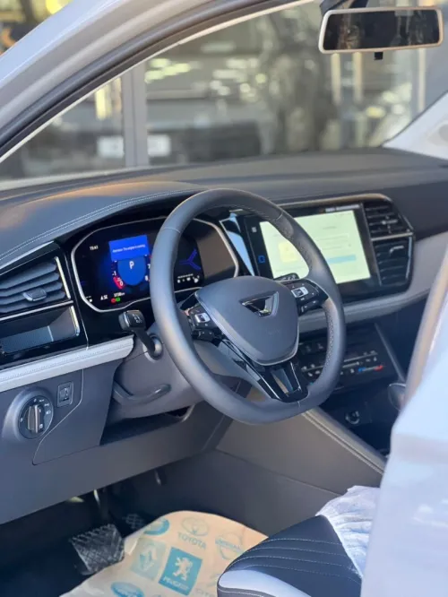 Volkswagen Jetta 2025 vs5