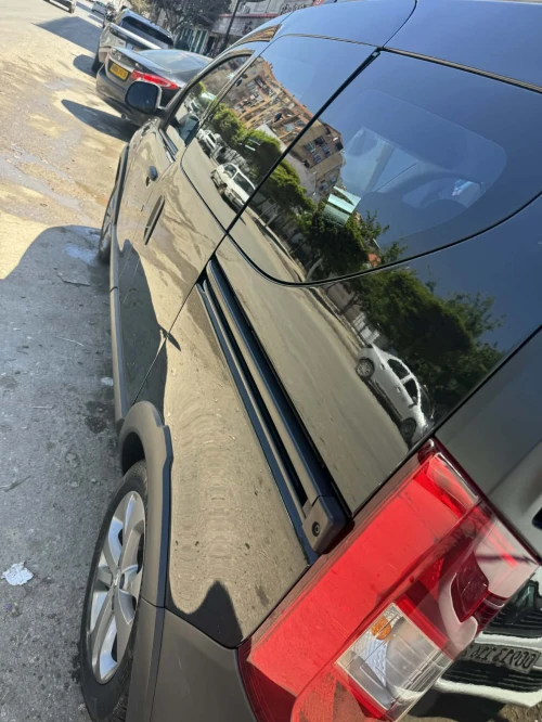 Renault Kangoo stepway 2024 