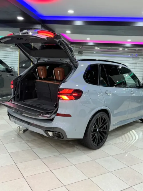 BMW X5 2025 M sport 7 places
