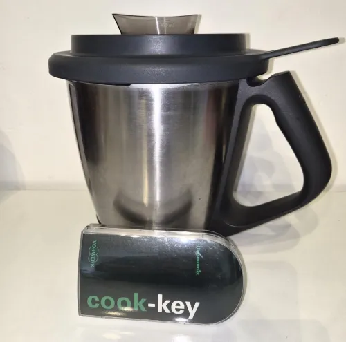 Thermomix TM5 complet avec sac de transport