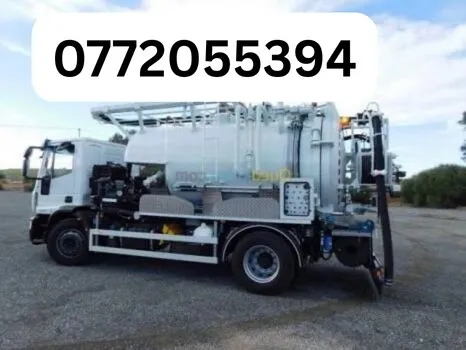 Camion hydrocureur vidangeur débouchag