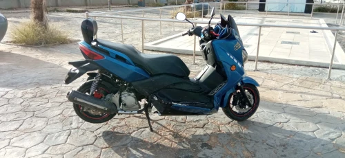 Yamaha X-max 2017