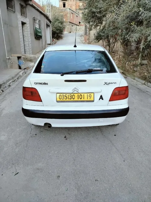 سيترواين إڨزارا 2001 