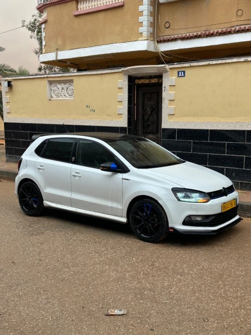 Volkswagen Polo 2016 La carat