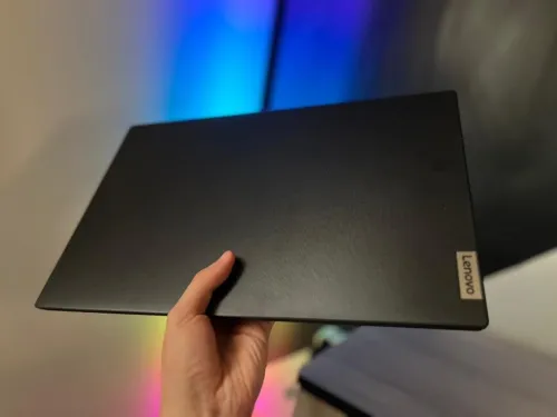 LENOVO V15 G4 i5 13420H 8GB 512GB 15.6 FHD