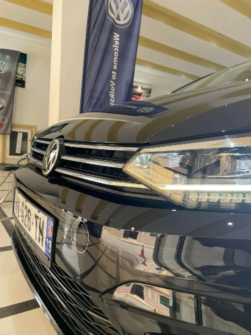 Volkswagen Tourane 2022 R lien