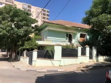 Vente Appartement Niveau de villa F4 Mascara Mascara