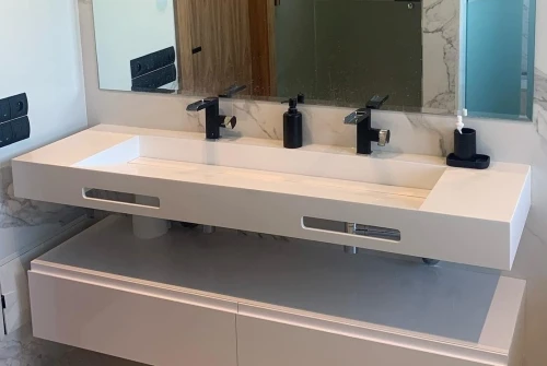 Double vasque sur mesure en CORIAN