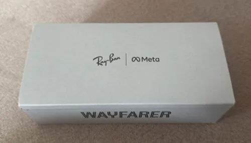 Lunettes Rayban méta avec caméra intégrée 