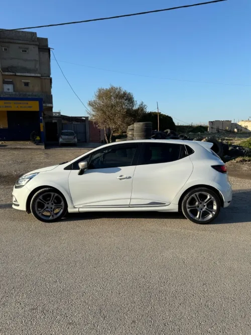 Renault Clio 4 2018 GT Line +