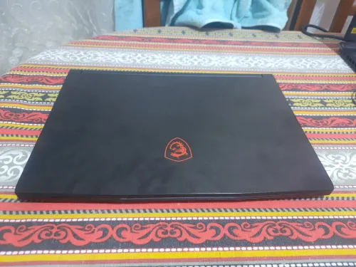 Laptop gamer MSI Thin