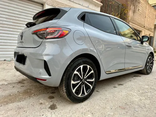 Renault Clio 2024 Intense