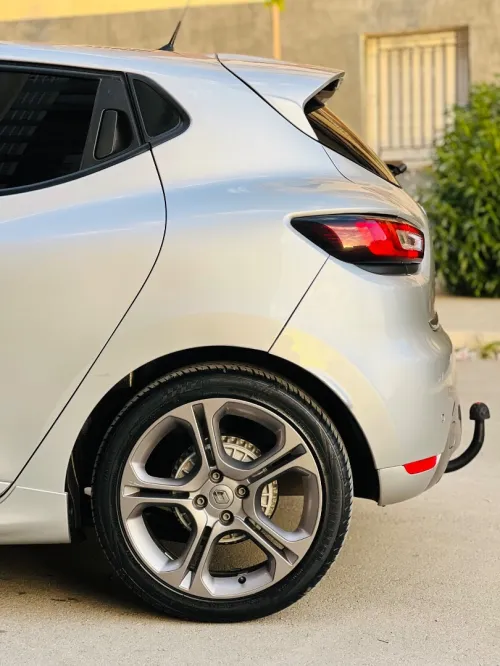 Renault clio 4 gt line 2019 gt line