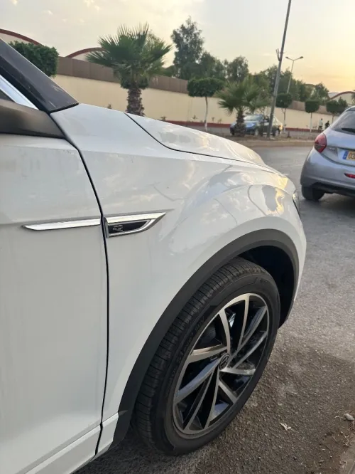 Volkswagen T-Roc 2025 R- Line Edition 