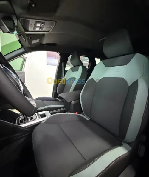 Dacia Duster 2025 Gold