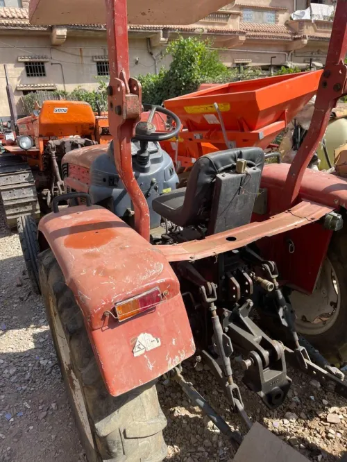 Foton 250 4cylindres جرار فلاحي tracteur 