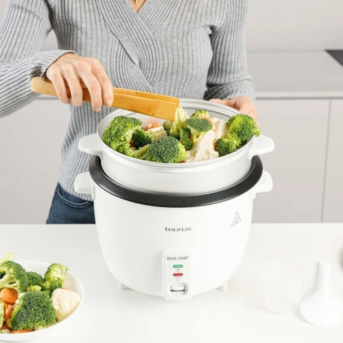 Cuiseur À Vapeur à Riz Taurus Électrique 700W 1.8L avec Revêtement anti-adhérent - جهاز طهي بالبخار