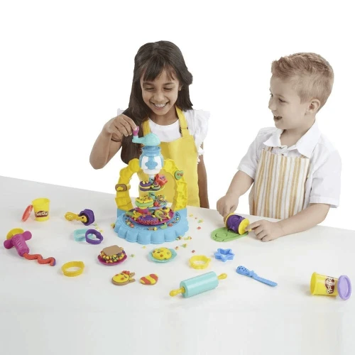 Play Doh Set de Pate à Modeler Sprinkle Cookie Surprise avec 5 Pots et Moules