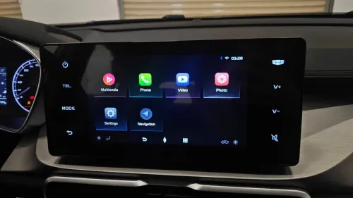 Geely Coolray 2025 