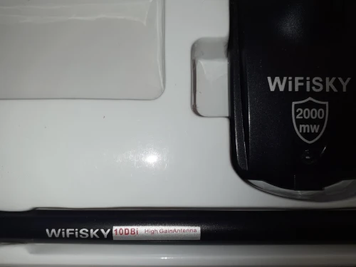 WiFi  SKY 2000 mw USB    WiFi Long Range Adapter  10 DBi