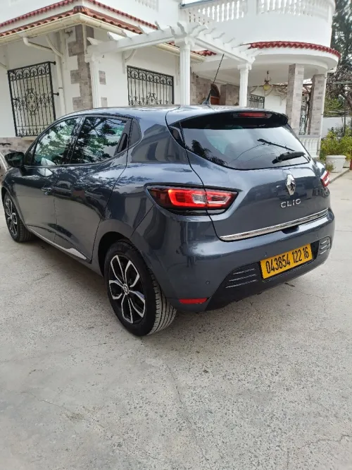 Renault Clio 4 2022 Limited 2