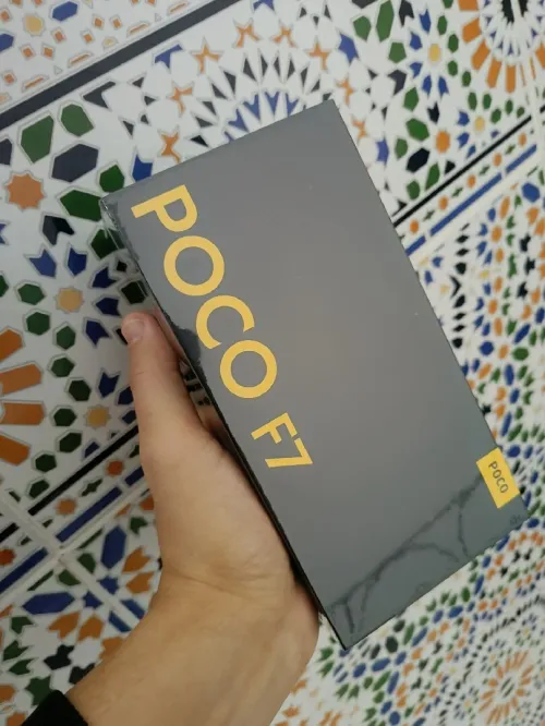 Poco F7