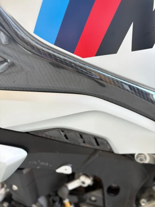 BMW M1000R 2026