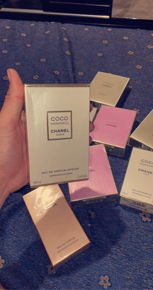 Parfum originaux pour homme femme avec garantie 