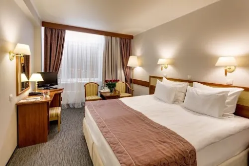 BIG PROMO LA RUSSIE - VACANCE DECEMBRE - A PARTIR DE 229000DA - RESTE 07 PLACES