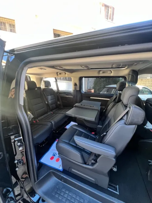 Peugeot Traveller 2025 VIP