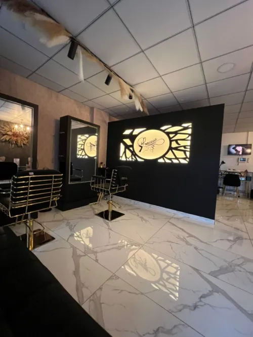 vente matériel esthétique et coiffure profesionnelle