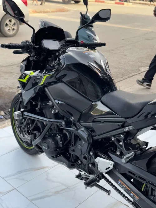 kawazaki z900 2024