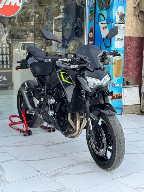 kawazaki z900 2024