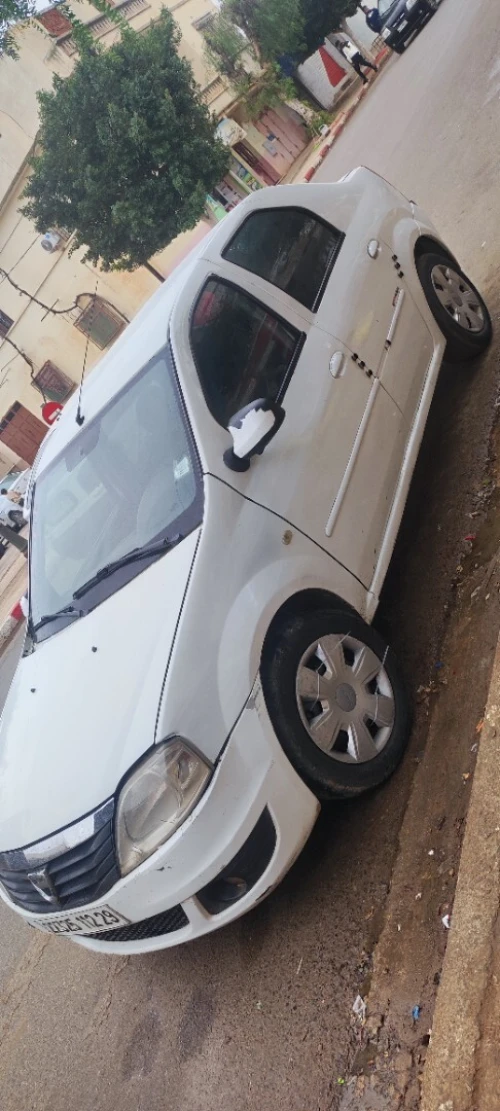 Dacia Logan 2012 8 GO