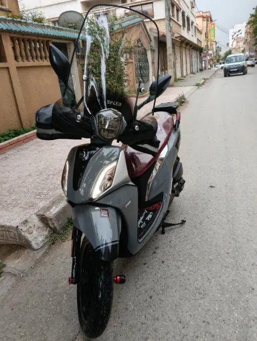 Sym St St 200 2025
