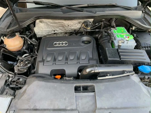 Audi Q3 2013 Off Road