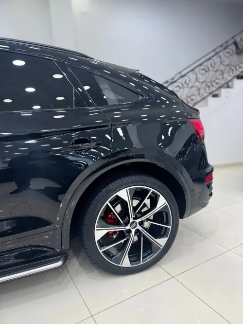 Audi Q5 2024 s line int ext