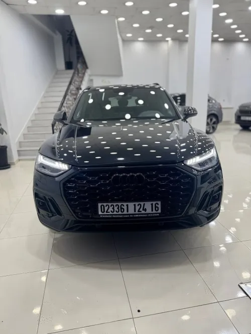 Audi Q5 2024 s line int ext
