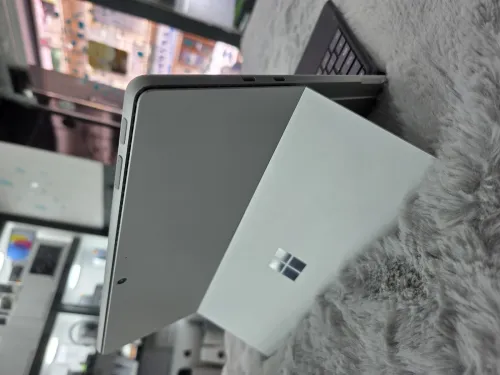 Surface pro 9 i5 12th 8gb 256gb