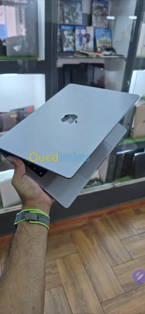 Macbook pro m2 max 32gb 1tb