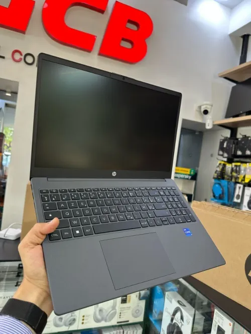 HP 250 G10 Intel Core i5-1334U cache 12 Mo, jusqu à 4,6 GHz 8GB 256GB SSD 15.6 FULL HD 
